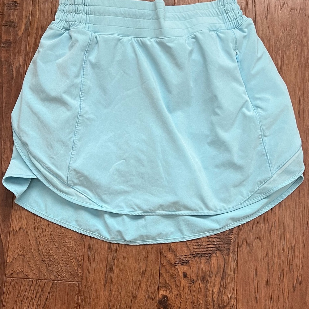Lululemon Athletica Hotty Hot high rise skirt